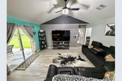 905 Southside Drive, Angleton, TX 77515 - Photo 5