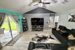 905 Southside Dr, Angleton, TX 77515 - Photo 5