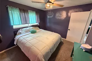 905 Southside Dr, Angleton, TX 77515 - Photo 17