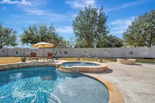 2366 Opal Springs Ln, Friendswood, TX 77546 - Photo 5