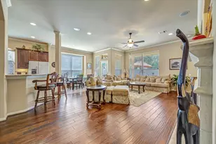 2366 Opal Springs Ln, Friendswood, TX 77546 - Photo 19