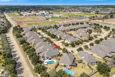 2366 Opal Springs Lane, Friendswood, TX 77546 - Photo 49