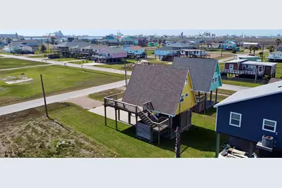 310 Angel Wing Street, Surfside Beach, TX 77541 - Photo 25