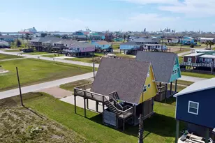 310 Angel Wing St, Surfside Beach, TX 77541 - Photo 25