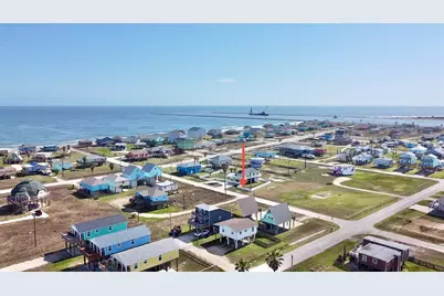 310 Angel Wing Street, Surfside Beach, TX 77541 - Photo 3