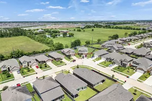 10809 Mendel Ter Dr, Rosharon, TX 77583 - Photo 7