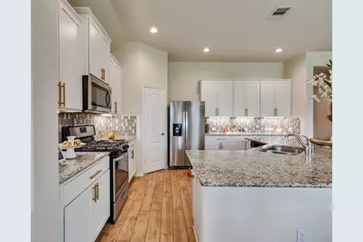 10809 Mendel Terrace Drive, Rosharon, TX 77583 - Photo 13