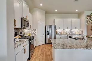 10809 Mendel Ter Dr, Rosharon, TX 77583 - Photo 13