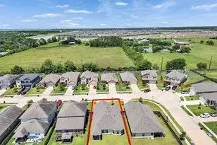 10809 Mendel Ter Dr, Rosharon, TX 77583 - Photo 5