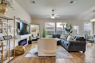 10809 Mendel Ter Dr, Rosharon, TX 77583 - Photo 17