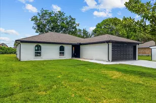2730 Mary Ln, Dickinson, TX 77539 - Photo 1