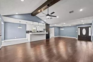 2730 Mary Ln, Dickinson, TX 77539 - Photo 7
