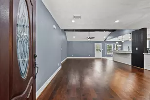 2730 Mary Ln, Dickinson, TX 77539 - Photo 5