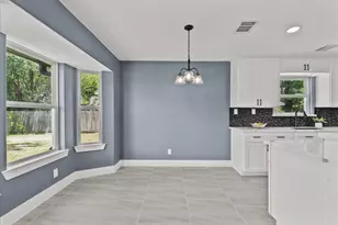 2730 Mary Ln, Dickinson, TX 77539 - Photo 17