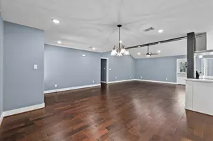 2730 Mary Ln, Dickinson, TX 77539 - Photo 15