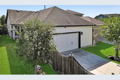 18422 Central Creek Drive, Cypress, TX 77433 - Photo 7