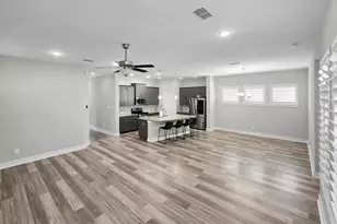 18422 Central Creek Dr, Cypress, TX 77433 - Photo 17