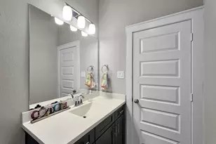 18422 Central Creek Dr, Cypress, TX 77433 - Photo 35