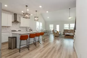 11211 Stirton, Tomball, TX 77375 - Photo 5