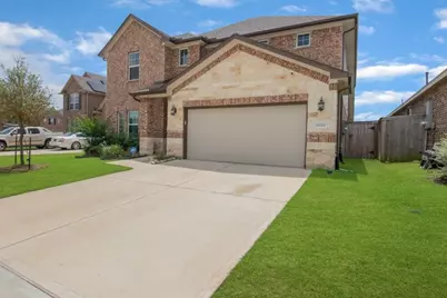 11211 Stirton, Tomball, TX 77375 - Photo 3