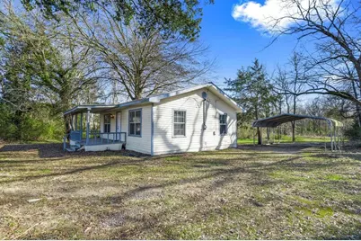 472 E Main Street, Zavalla, TX 75980 - Photo 7
