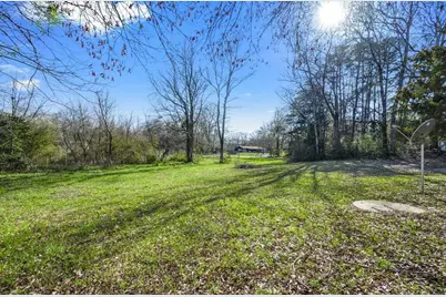 472 E Main Street, Zavalla, TX 75980 - Photo 23