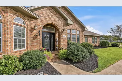 135 Apache, Franklin, TX 77856 - Photo 3