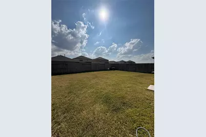 1309 Grass Bend Drive, Katy, TX 77493 - Photo 9