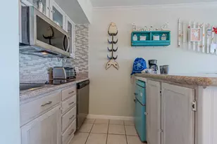 6300 Seawall Blvd, Galveston, TX 77551 - Photo 19