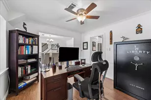 926 Ashford Pkwy, Houston, TX 77077 - Photo 11