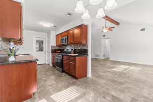 3223 Kentwood Dr, Spring, TX 77380 - Photo 11