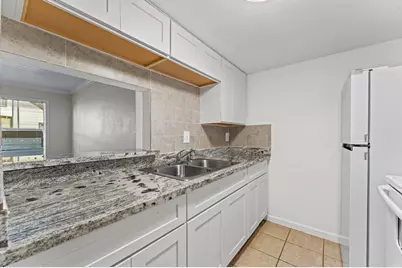 6161 Reims Road #402, Houston, TX 77036 - Photo 7