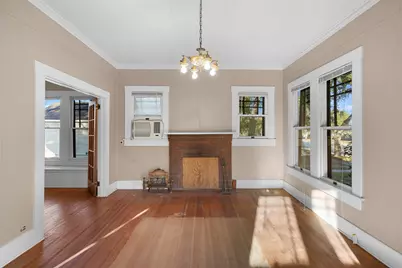 208 Summit Street, Schulenburg, TX 78956 - Photo 5