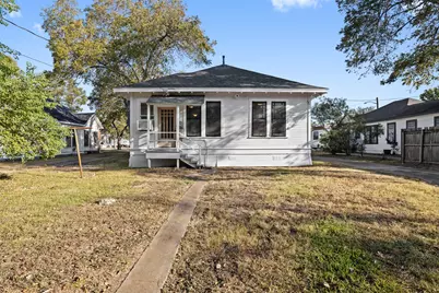 208 Summit Street, Schulenburg, TX 78956 - Photo 25