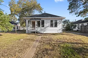 208 Summit St, Schulenburg, TX 78956 - Photo 25