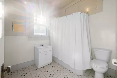 208 Summit Street, Schulenburg, TX 78956 - Photo 19