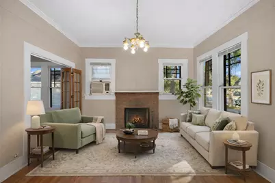 208 Summit Street, Schulenburg, TX 78956 - Photo 5