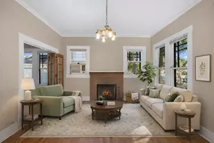 208 Summit St, Schulenburg, TX 78956 - Photo 5