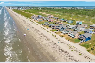 13037 John Reynolds Road, Galveston, TX 77554 - Photo 9