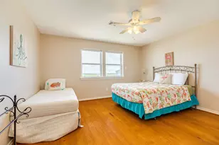 13037 John Reynolds Rd, Galveston, TX 77554 - Photo 41