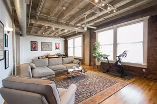 201 Main St, Houston, TX 77002 - Photo 1