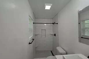 4622 Cypress Lakes Cir, Cleveland, TX 77327 - Photo 9