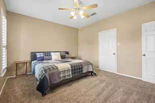 5400 W Orange St, Pearland, TX 77581 - Photo 25
