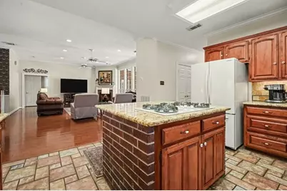 5400 W Orange Street, Pearland, TX 77581 - Photo 13