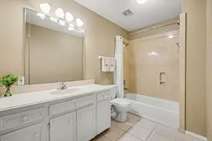 5400 W Orange St, Pearland, TX 77581 - Photo 37