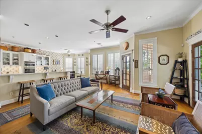 6635 Minola Street, Houston, TX 77007 - Photo 11