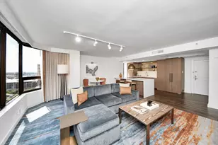 1300 Lamar St, Houston, TX 77010 - Photo 17