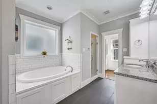 1224 W 17th St, Houston, TX 77008 - Photo 11