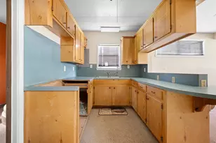 488 7th St, Somerville, TX 77879 - Photo 27