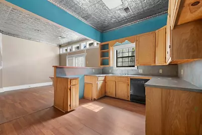 488 7th Street, Somerville, TX 77879 - Photo 17